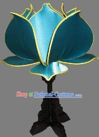 Traditional Chinese Palace Lotus Shape Desk Lamp