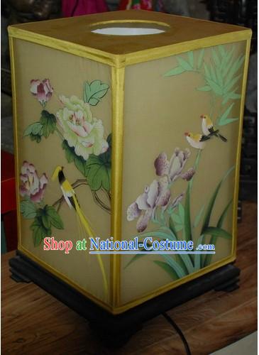 Chinese Classic Handmade and Painted Silk Desk Lamp