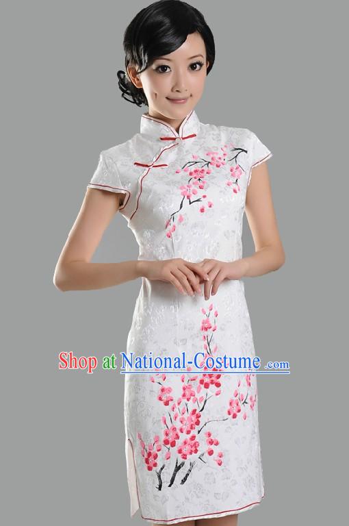 Traditional Chinese Plum Blossom Cheongsam for Women