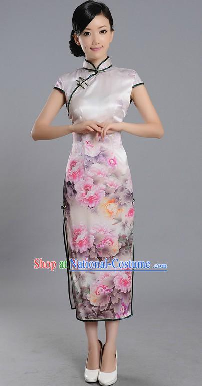 Traditional Chinese Silk Peony Qipao Cheongsam for Women