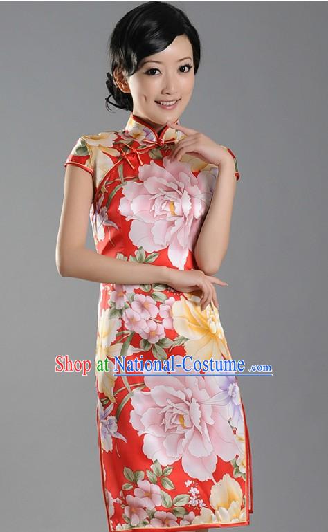 Chinese Stunning Silk Peony Qipao for Women