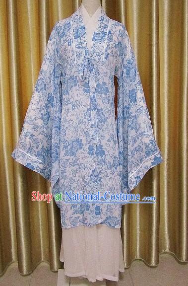 Ancient Chinese Ming Dynasty Blue Flower Female Clothing