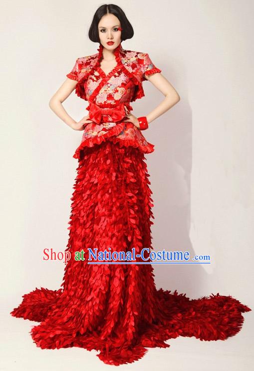 Chinese Classical Red Long Tail Wedding Evening Dress