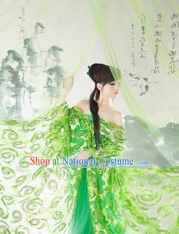 Ancient Chinese Green Costumes for Photo Taking