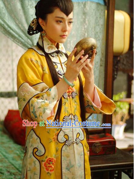 Traditional Chinese Mandarin Royal Clothing for Women