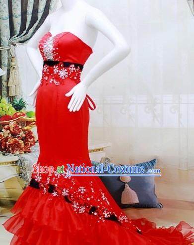 Chinese Red Elegant Lucky Red Wedding Dress with Long Tail