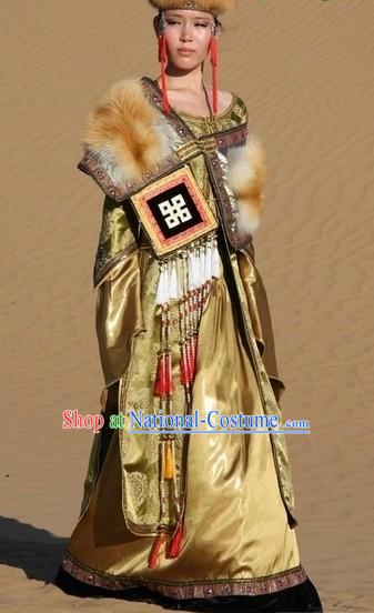 Ancient Chinese Mongolian Robe and Hat for Women