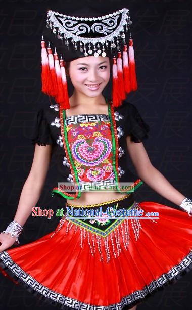 Chinese Zhuang Ethnic Dance Costumes and Hat for Women