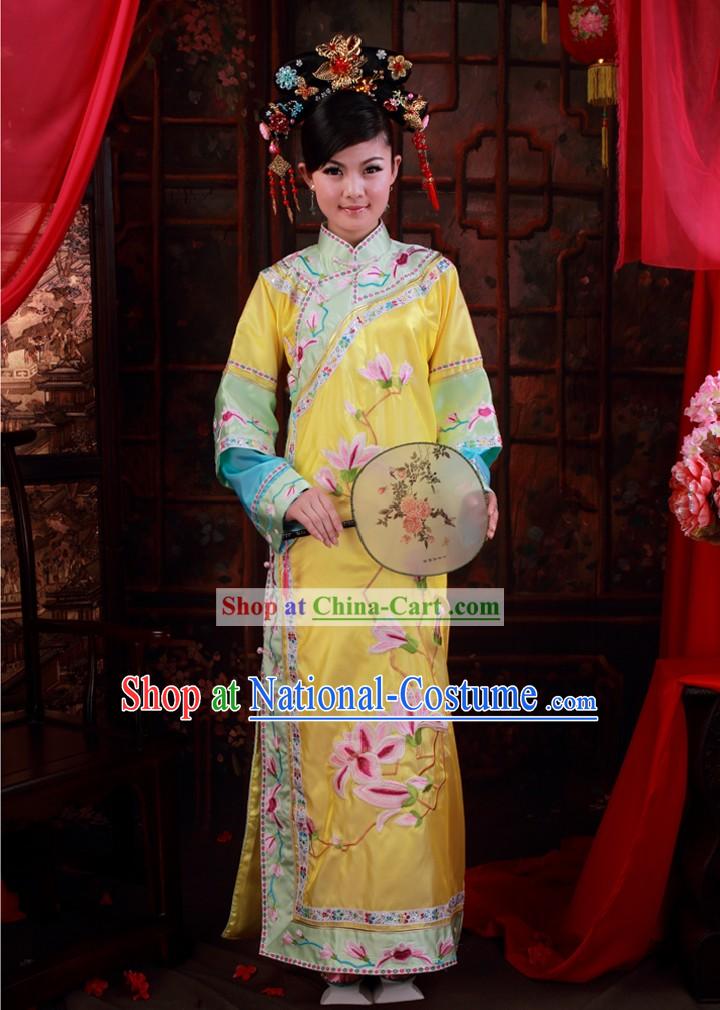 Ancient Chinese Qing Dynasty Princess Embroidered Clothing and Shoes for Women