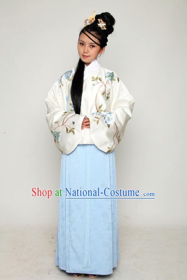 Ancient Chinese Ming Dynasty Embroidered Flower Clothes Complete Set for Women