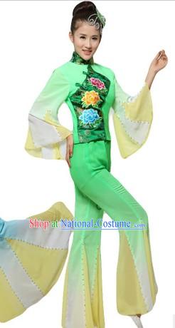 Chinese Fan Dance Costumes and Headpiece