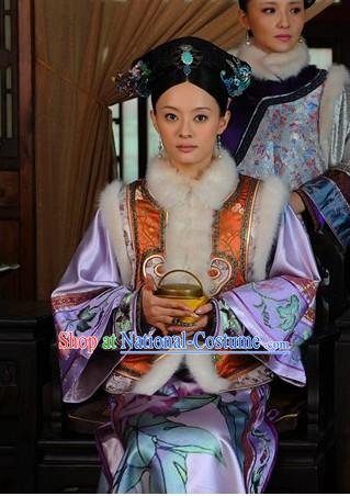 Qing Dynasty Imperial Palace Concubine Winter Jacket and Cheongsam Complete Set