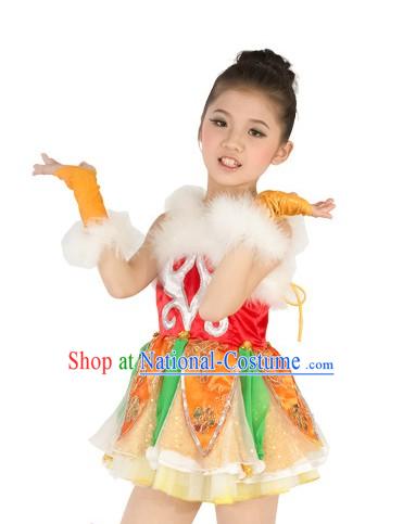 Traditional Chinese New Year Dance Costumes for Women