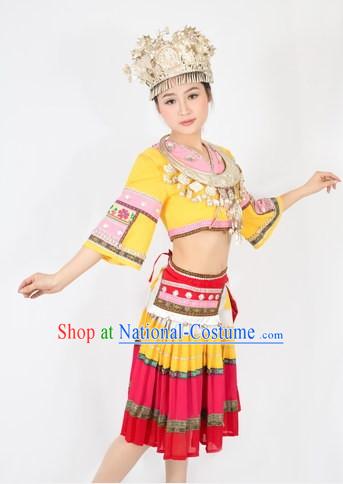 Traditional Chinese Miao Skirt with Accordion Pleats and Hat for Women