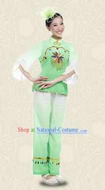 Traditional Stage Performance Folk Dance Costumes for Women