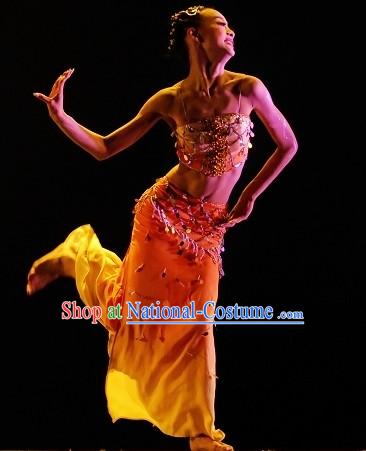 Traditional Chinese Yunnan Province Ge Ba Dance Costume for Women