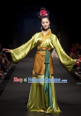 Traditional Chinese Oriental Clothing Complete Set for Women