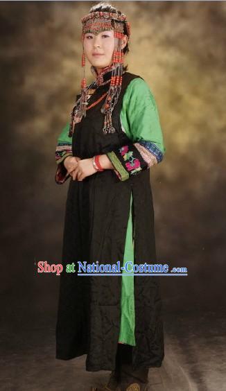 Chinese Mongolian Traditional Clothes for Women