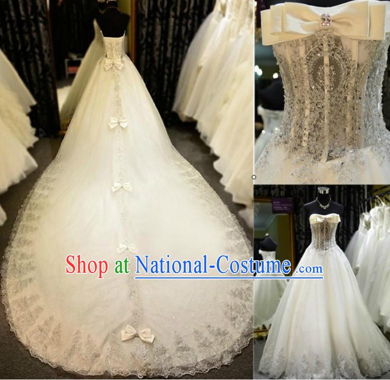 Stunning Chinese Bridal Wedding Dress and Veil