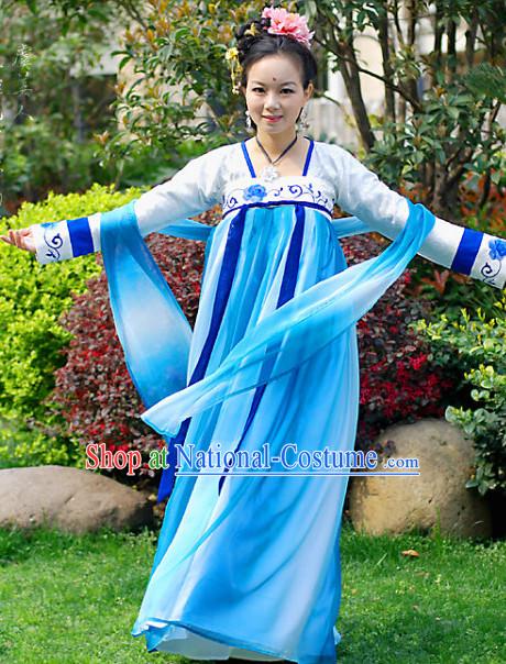 Ancient Chinese Tang Dynasty Costumes for Women