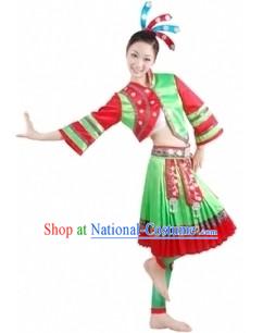 Traditional Chinese Miao Tribe Clothing and Headpiece for Women