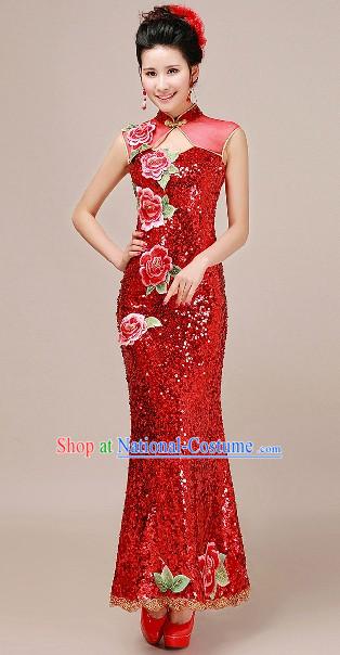 Traditional Chinese Wedding Red Lace Cheongsam Qipao and Hair Accessories for Brides