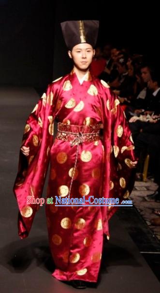 The Ancients Chinese Nobility Male Model Robe and Hat