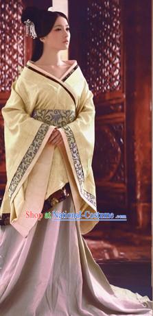 Ancient Chinese Han Dynasty Robe for Women