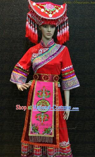 Guang Xi Zhuang Tribe Minority Ethnic Clothes and Headdress for Women