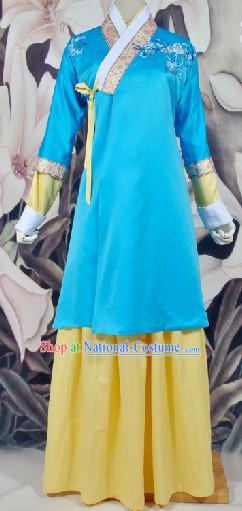 Traditional Chinese Ming Dynasty Female Clothing Suit