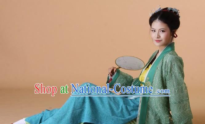 Ancient Chinese Song Dynasty Outfit for Women