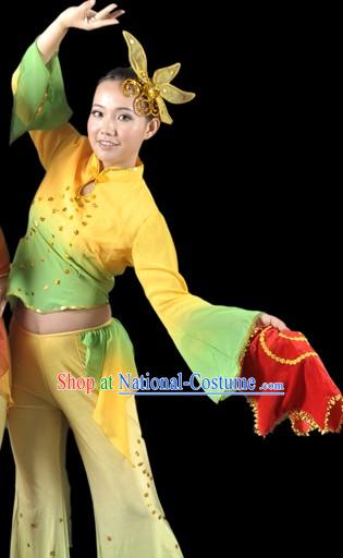 Traditional Chinese Handkerchief Dance Costume and Headgear for Women