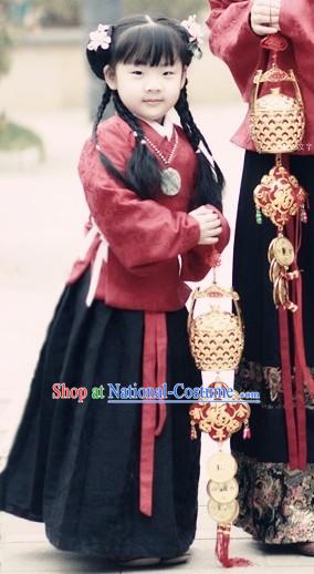 Ancient Chinese Ming Dynasty Robe and Skirt Clothing for Kids