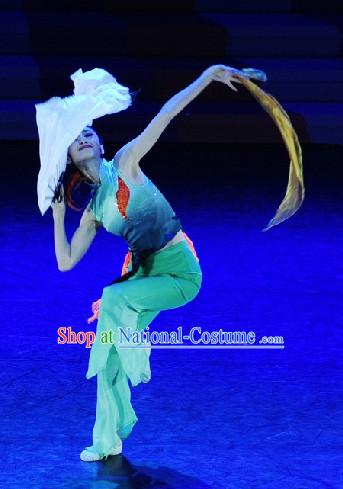 Chinese Solo Dance Costumes and Headwear Complete Set for Women