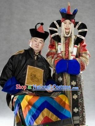 Mongolian Wedding Dresses and Hats for Brides and Bridegrooms