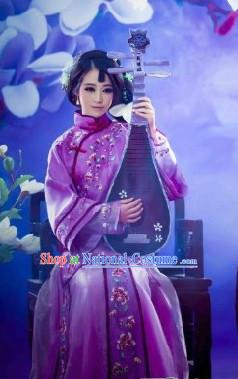 Xiu He Style Traditional Chinese Outfit