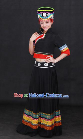 China Yunnan Nu Nationality Festival Clothing