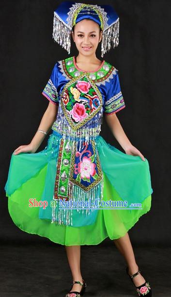 Zhuang Ethnic Group Festival Clothing