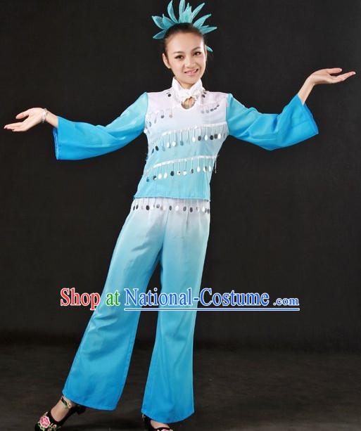 Traditional Chinese Clothes and Headwear for Women