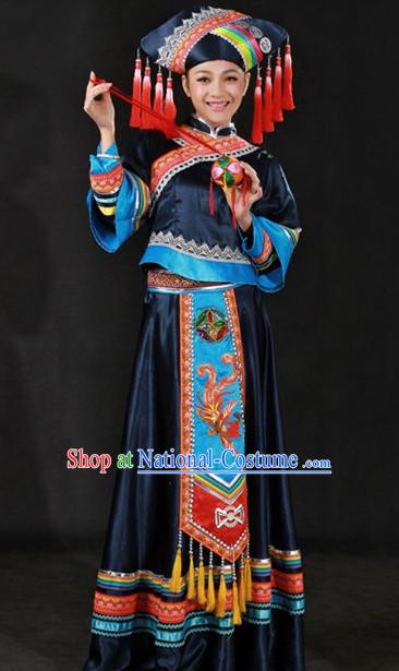 Traditional Chinese Zhuang Clothes and Hat for Women