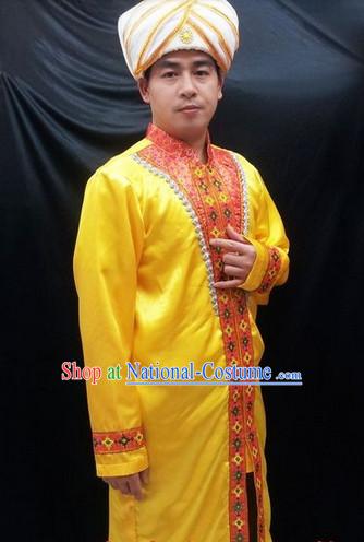 Traditional Indian Dancewear and Hat for Men