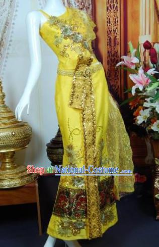 Burma Traditional Wedding Dresses Complete Set for Brides