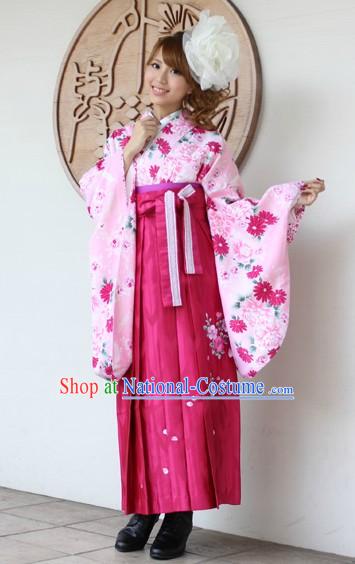 Traditional Japanese Pink Kimono Set for Women