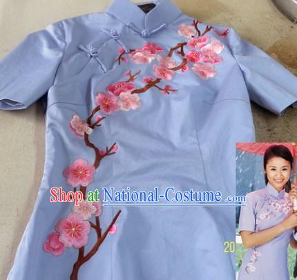 Chinese Classical Blue Cotton Embroidered Flower Long Qipao