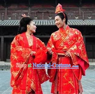 Traditional Chinese Wedding Hanfu Dresses for Brides and Bridegrooms