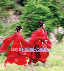 Traditional Chinese Red Wedding Dresses for Men and Women