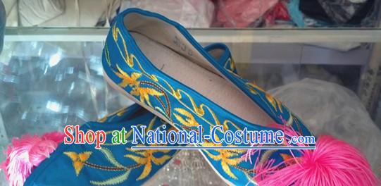 Ancient Peking Opera Embroidered Flower Shoes