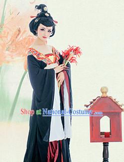 Chinese Classical Black Hanfu Dress with Long Trail