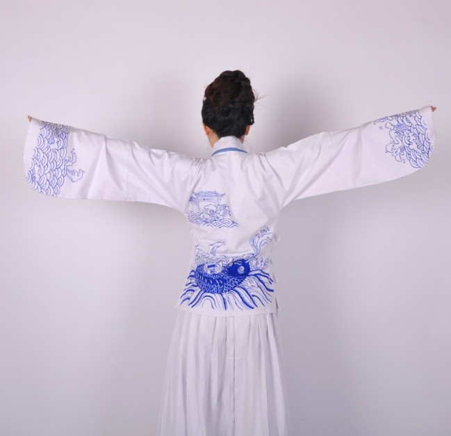 Handmade and Painted Fish and Wave Hanfu Garment for Women