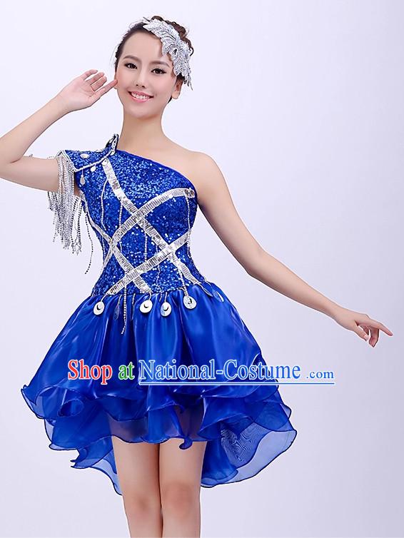 Chinese Dancing Outfit and Hair Decorations for Girls